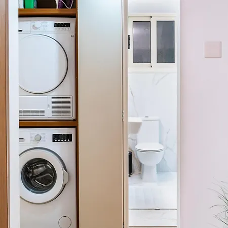 Διαμέρισμα Earth